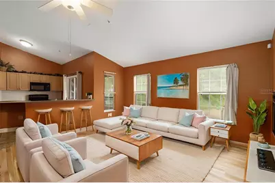 4215 SW 31st Drive #204, Gainesville, FL 32608 - Photo 4