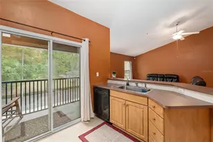 4215 SW 31st Dr, Gainesville, FL 32608 - Photo 10