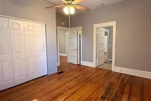 541 NE 11th St, Gainesville, FL 32601 - Photo 18
