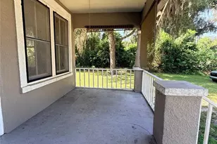 541 NE 11th St, Gainesville, FL 32601 - Photo 2