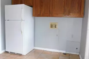 541 NE 11th St, Gainesville, FL 32601 - Photo 10