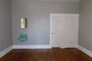 541 NE 11th St, Gainesville, FL 32601 - Photo 18