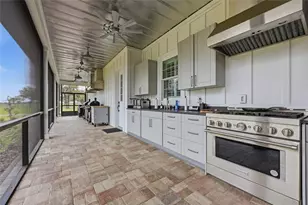 11131 NE 35th St, Bronson, FL 32621 - Photo 30