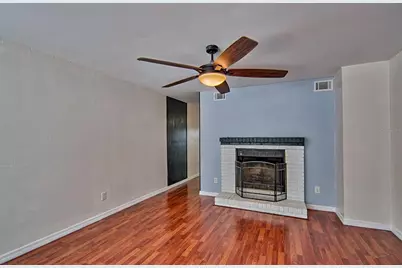 2305 SW 73rd Terrace, Gainesville, FL 32607 - Photo 2