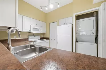 9172 SW 52nd Road #103, Gainesville, FL 32608 - Photo 8