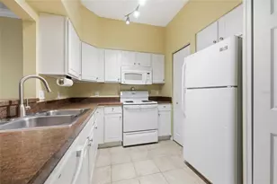 9172 SW 52nd Rd, Gainesville, FL 32608 - Photo 10