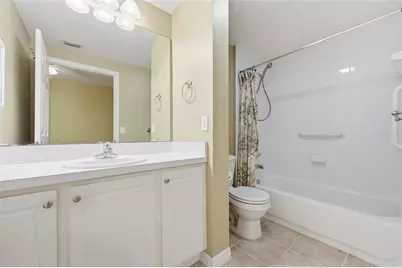 9172 SW 52nd Road #103, Gainesville, FL 32608 - Photo 14