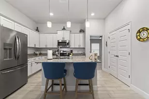 25013 SW 24th Pl, Newberry, FL 32669 - Photo 10