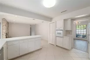 1410 NW 28 St, Gainesville, FL 32605 - Photo 16