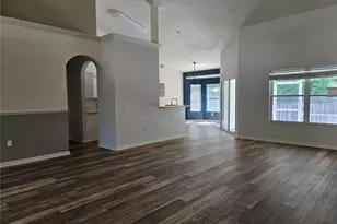 1657 SW 66th Dr, Gainesville, FL 32607 - Photo 2