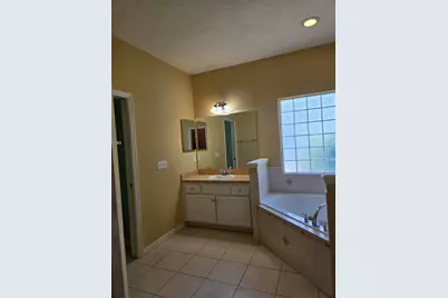 1657 SW 66th Drive, Gainesville, FL 32607 - Photo 28