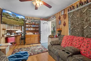 8731 NW 127th Pl, Chiefland, FL 32626 - Photo 10