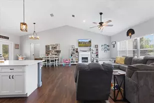5231 NW 73rd St, Chiefland, FL 32626 - Photo 12