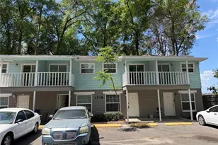 1718 SW 69th Terrace, Gainesville, FL 32607 - Photo 2