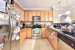 1185 SW 9th Rd, Gainesville, FL 32601 - Photo 8