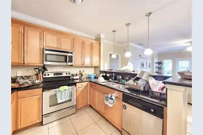 1185 SW 9th Road #105, Gainesville, FL 32601 - Photo 6