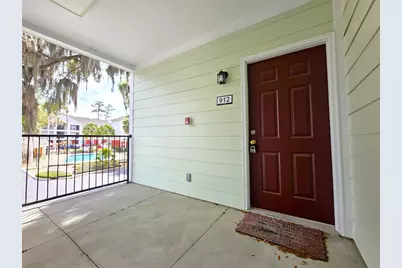 2360 SW Archer Rd #912, Gainesville, FL 32608 - Photo 2