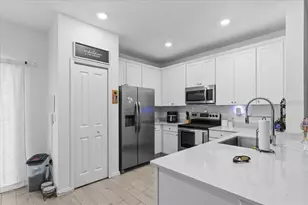 12657 NW 7th Pl, Newberry, FL 32669 - Photo 8