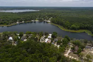 8491 Lilly Lake Rd, Melrose, FL 32666 - Photo 6