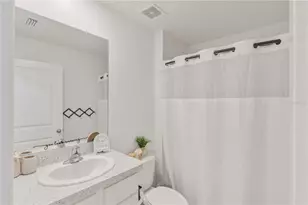 2114 NW 246th Ter, Newberry, FL 32669 - Photo 22