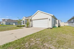 2114 NW 246th Ter, Newberry, FL 32669 - Photo 32