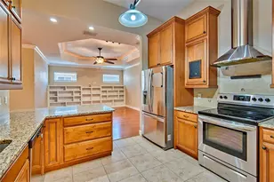 7546 SW 90th Dr, Gainesville, FL 32608 - Photo 10