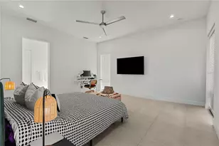 1755 7th St, Sarasota, FL 34236 - Photo 56