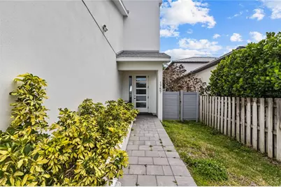 1755 7th Street, Sarasota, FL 34236 - Photo 6