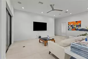 1755 7th St, Sarasota, FL 34236 - Photo 14