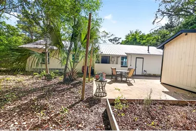 1006 NE 12th Avenue, Gainesville, FL 32601 - Photo 16