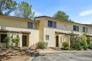 2735 SW 35th Pl, Gainesville, FL 32608 - Photo 16