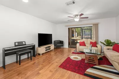 2735 SW 35th Place #903, Gainesville, FL 32608 - Photo 6