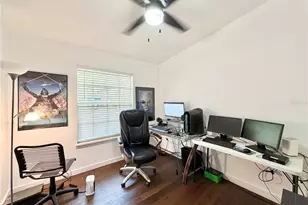 421 NW 48th Blvd, Gainesville, FL 32607 - Photo 14