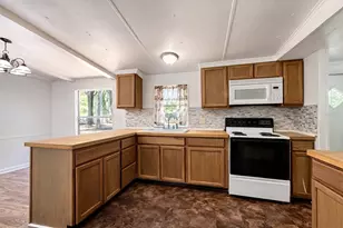 2414 NW 121st Ave, Gainesville, FL 32609 - Photo 8
