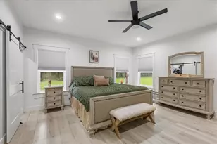 9061 Katherine Way, Fanning Springs, FL 32693 - Photo 10