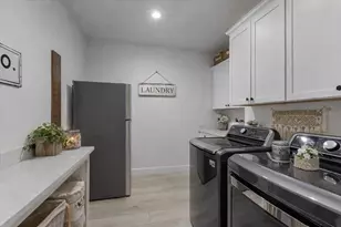 9061 Katherine Way, Fanning Springs, FL 32693 - Photo 20