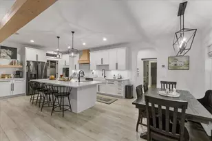 9061 Katherine Way, Fanning Springs, FL 32693 - Photo 14