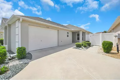 9188 SE 166th Sprung Lane, The Villages, FL 32162 - Photo 2