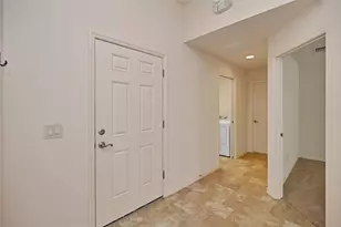 9188 SE 166th Sprung Ln, The Villages, FL 32162 - Photo 18