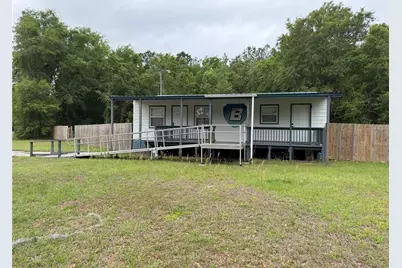 683 N Court Street, Bronson, FL 32621 - Photo 1