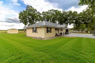 300 SW Brighton Ct, Fort White, FL 32038 - Photo 4