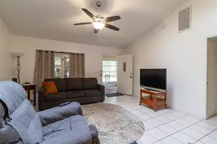 300 SW Brighton Ct, Fort White, FL 32038 - Photo 8