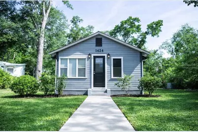 1424 NE 1st Avenue, Gainesville, FL 32641 - Photo 2