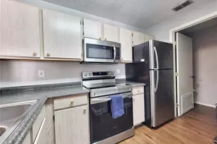 3705 SW 27th St, Gainesville, FL 32608 - Photo 14