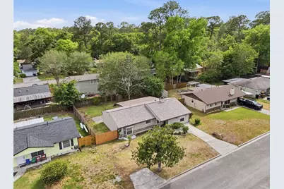 2245 NW 37th Place, Gainesville, FL 32605 - Photo 10