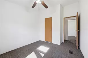 125 NW 40th Ave, Bell, FL 32619 - Photo 12
