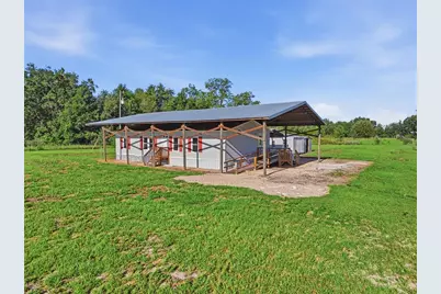 125 NW 40th Avenue, Bell, FL 32619 - Photo 2