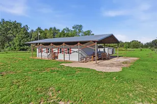 125 NW 40th Ave, Bell, FL 32619 - Photo 2