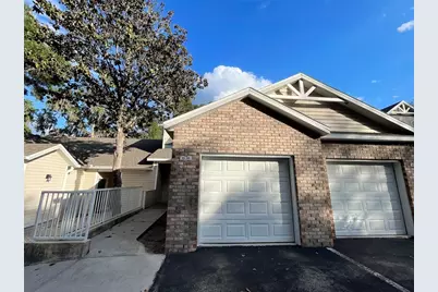 4700 SW Archer Road #D30, Gainesville, FL 32608 - Photo 2