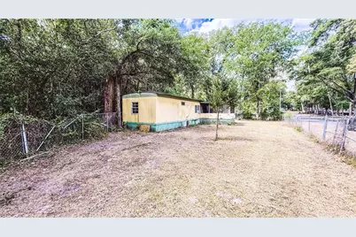 6713 SW 54th Avenue, Gainesville, FL 32608 - Photo 4